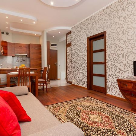 Apartments Chelmonskiego Warsaw Ursus By Noclegi Renters 外观 照片