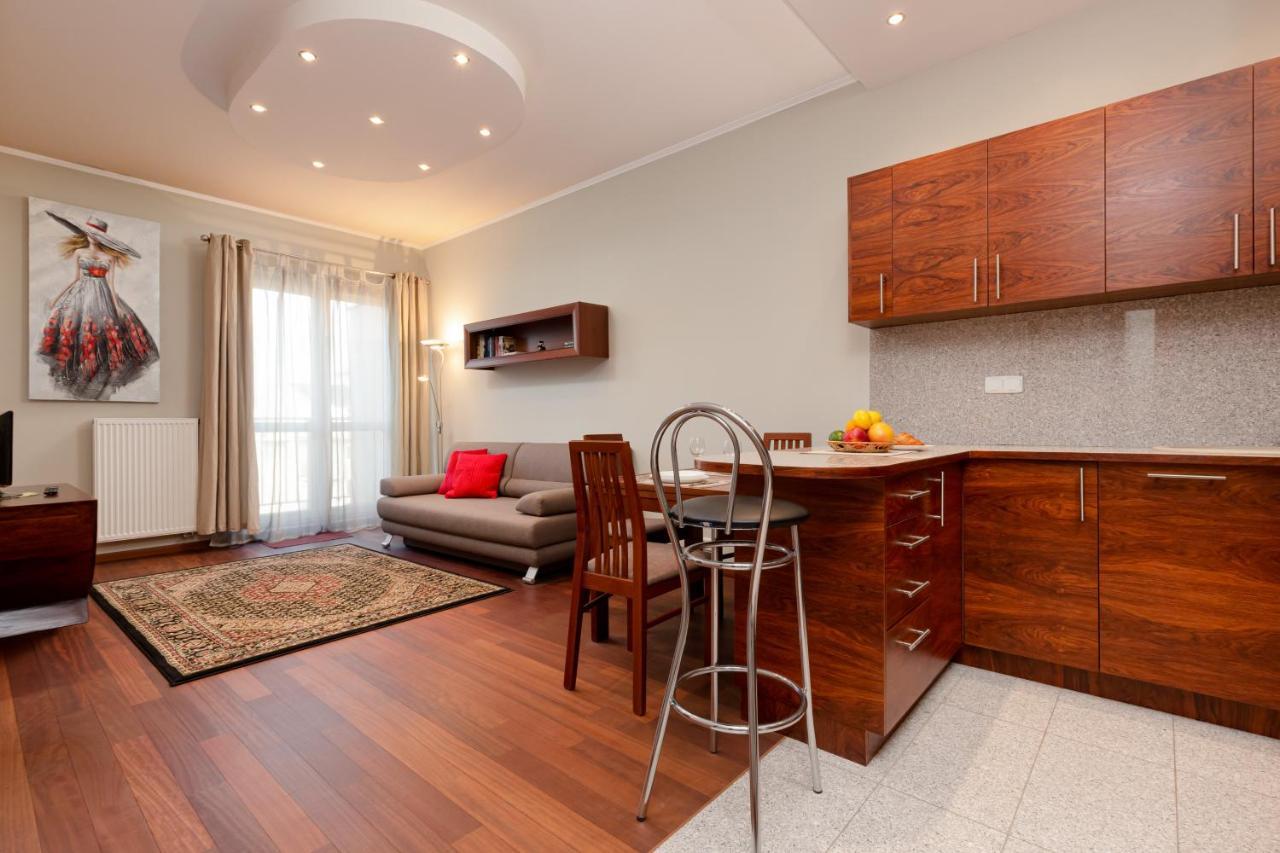 Apartments Chelmonskiego Warsaw Ursus By Noclegi Renters 外观 照片