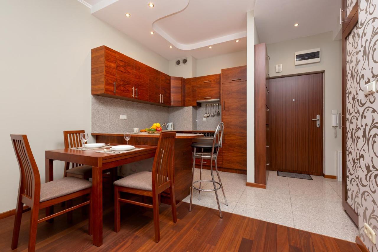 Apartments Chelmonskiego Warsaw Ursus By Noclegi Renters 外观 照片